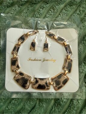 Fashion Jewelry Gold-Tone Necklace & Earring Set with Black Pattern